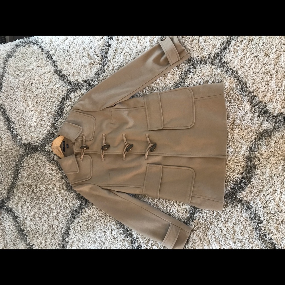 Gap tan coat